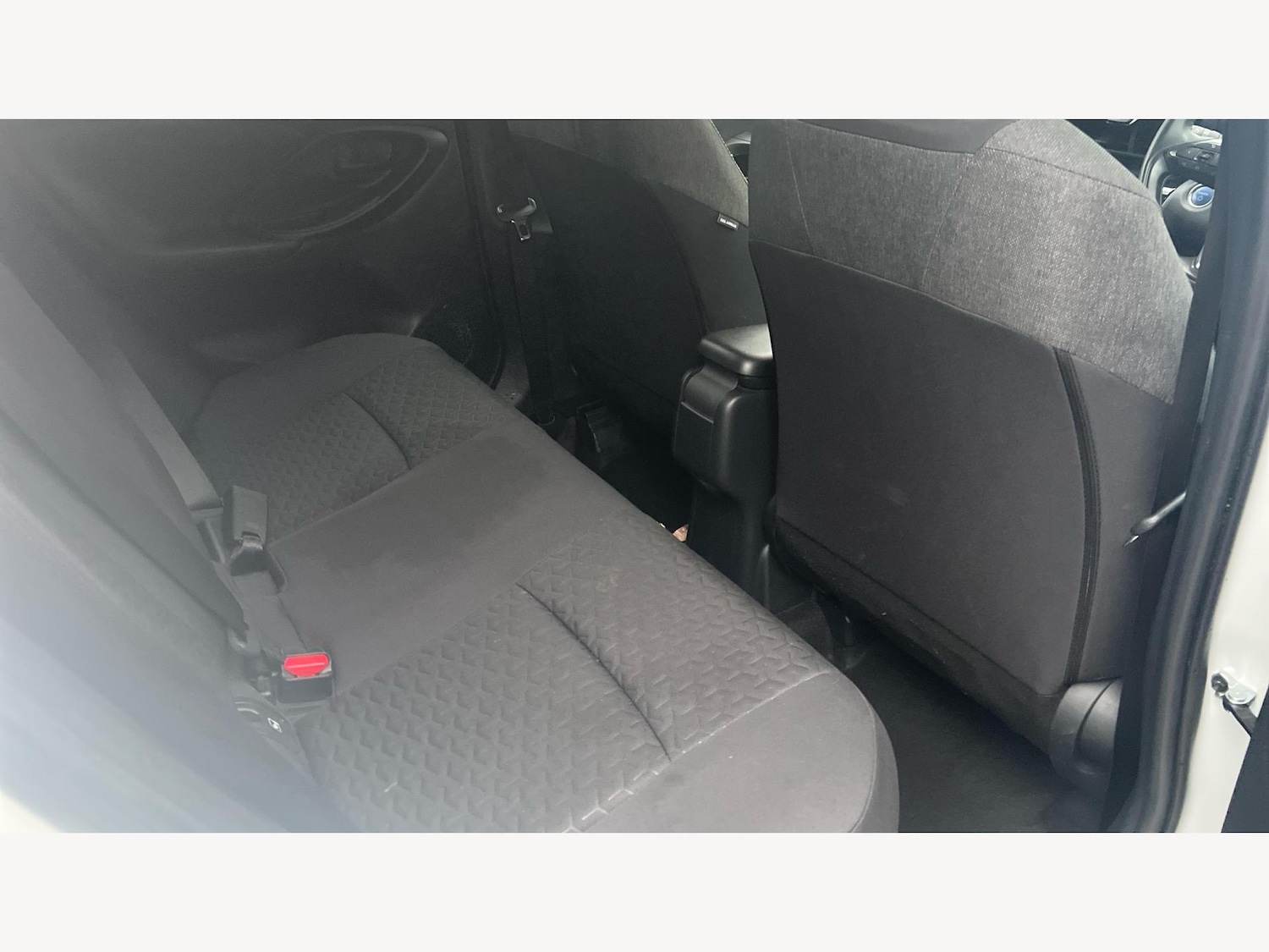 Used Toyota Yaris Cross 2023 for sale - 77120878: Photo 14