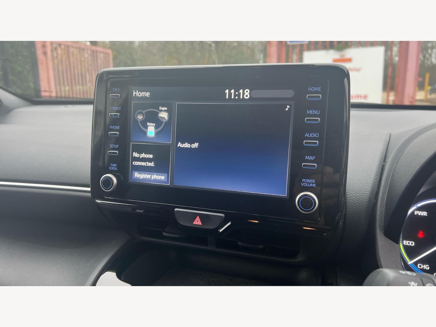 Used Toyota Yaris Cross 2023 for sale - 77120878: Photo 9