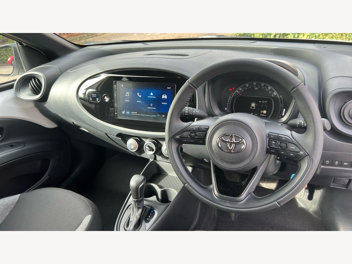 Used Toyota Aygo X for sale - 78100421: Photo 8