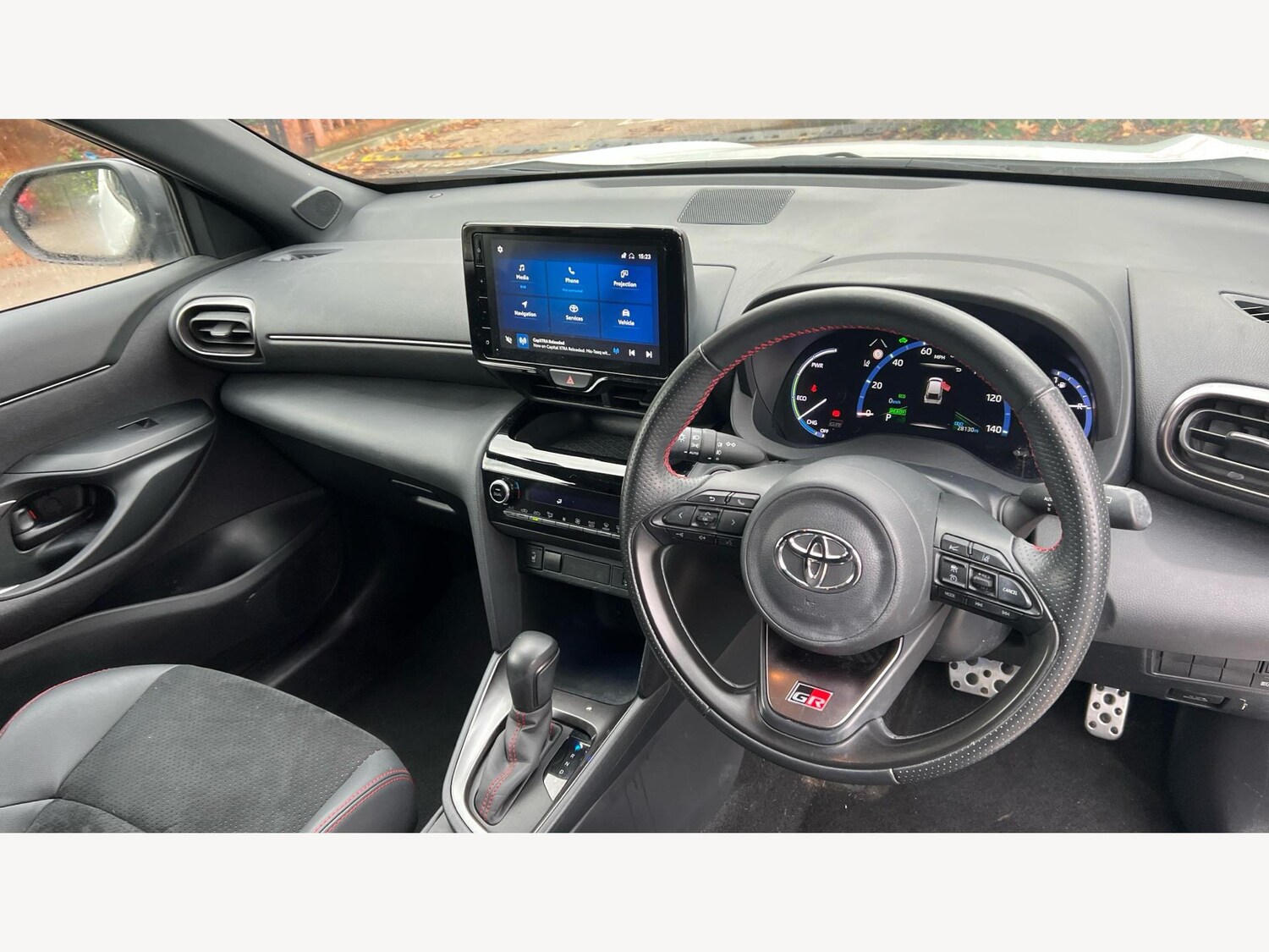 Used Toyota Yaris Cross 2024 for sale - 77278940: Photo 7