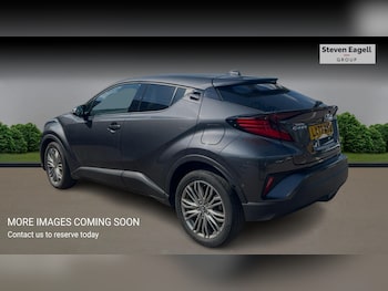 Used Toyota C-HR 2022 for sale - 78528234: Photo