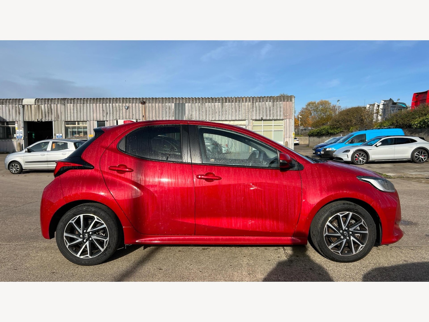 Used Toyota Yaris 2022 for sale - 77143603: Photo 18