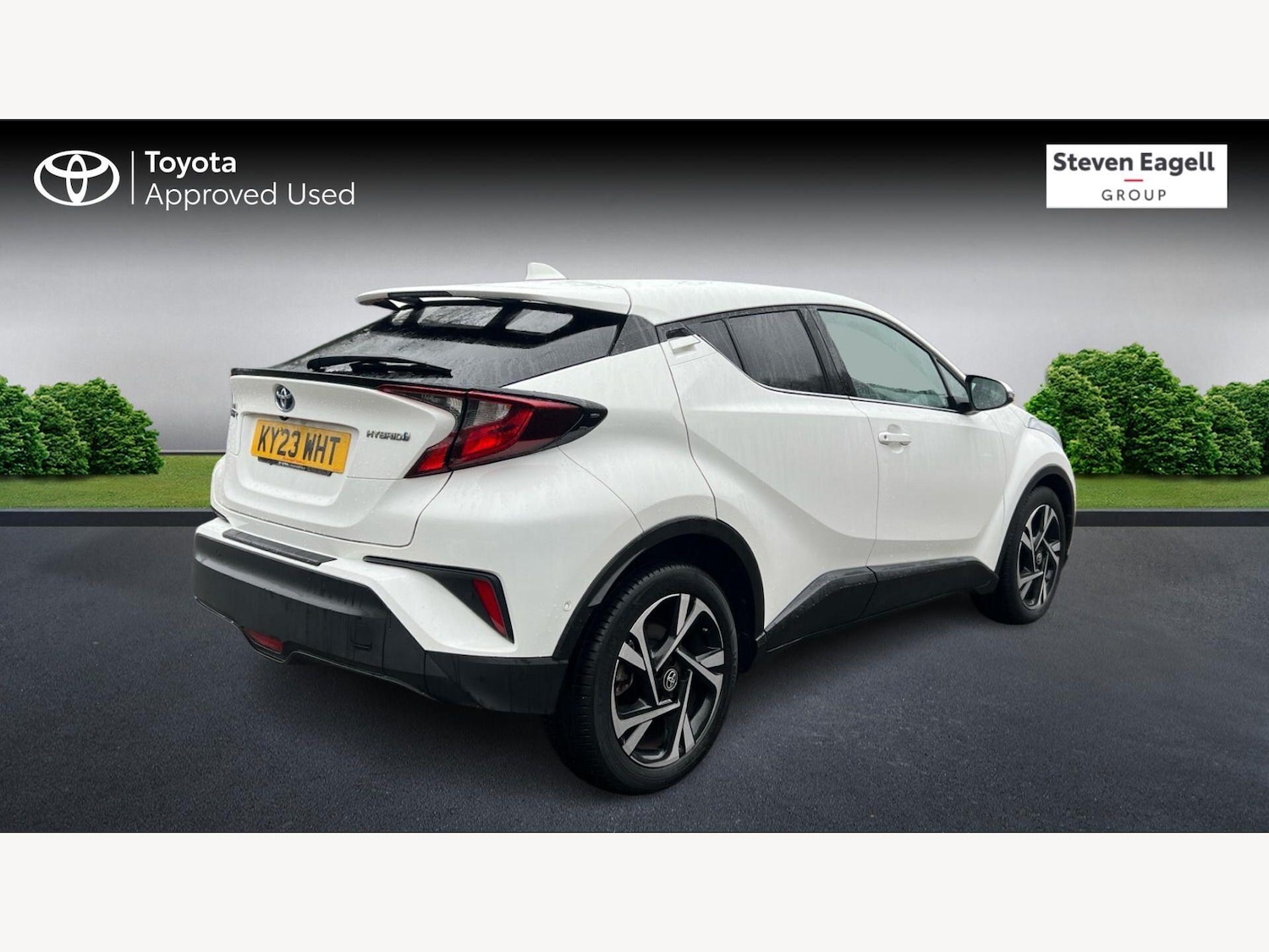 Used Toyota C-HR 2023 for sale - 77683528: Photo 2