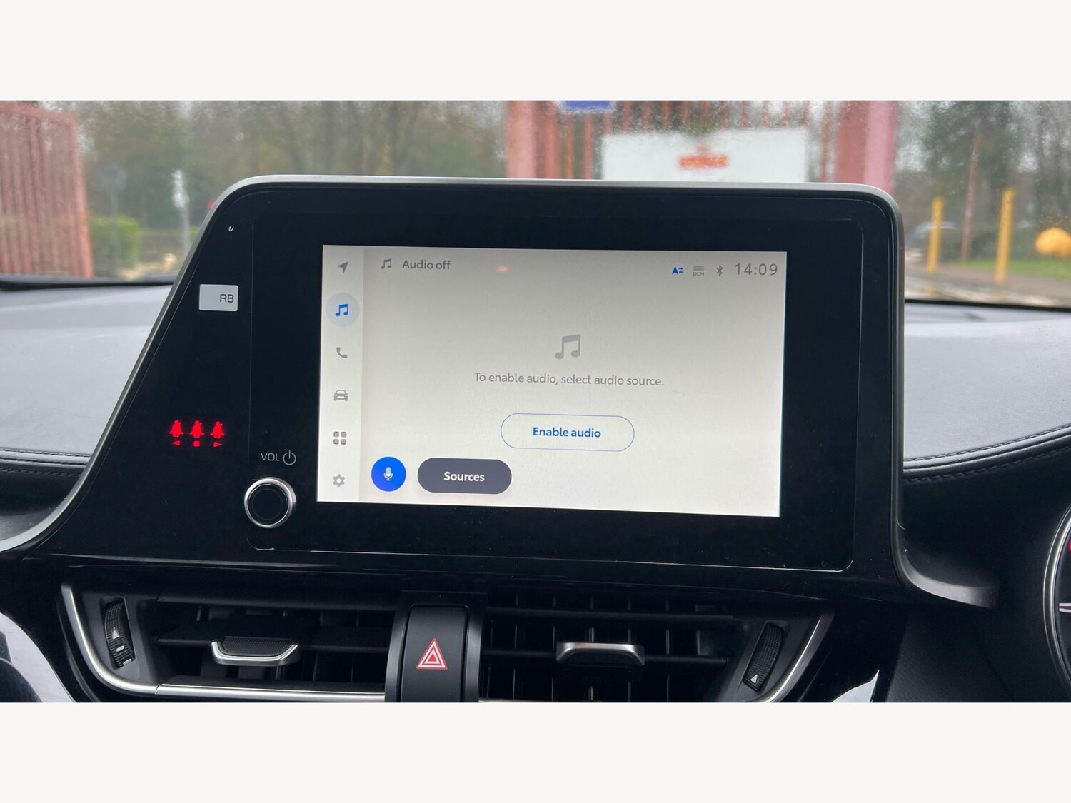 Used Toyota C-HR 2023 for sale - 77683528: Photo 9