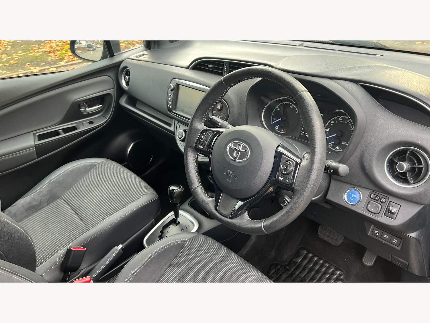 Used Toyota Yaris 2019 for sale - 76498423: Photo 13
