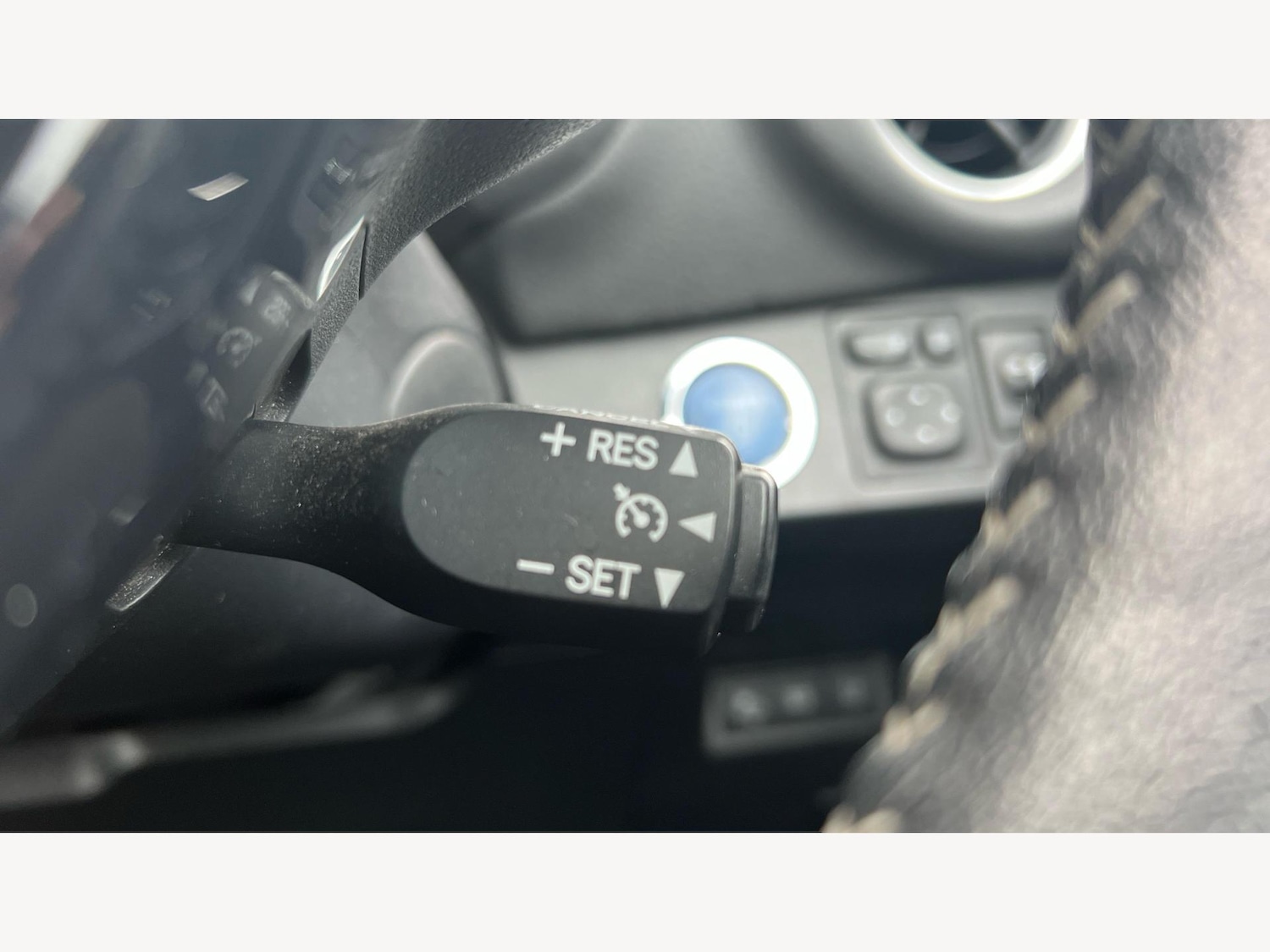 Used Toyota Yaris 2019 for sale - 76498423: Photo 23