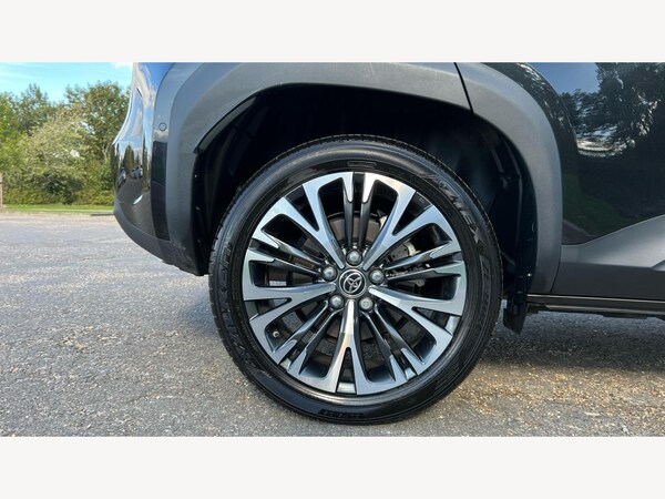 Used Toyota Yaris Cross 2024 for sale - 76239097: Photo 20