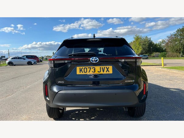 Used Toyota Yaris Cross 2024 for sale - 76239097: Photo 21