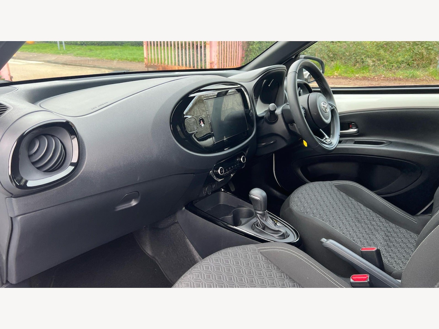 Used Toyota Aygo X for sale - 78101379: Photo 12