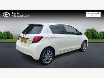 Used Toyota Yaris 2015 for sale - 78528795: Photo
