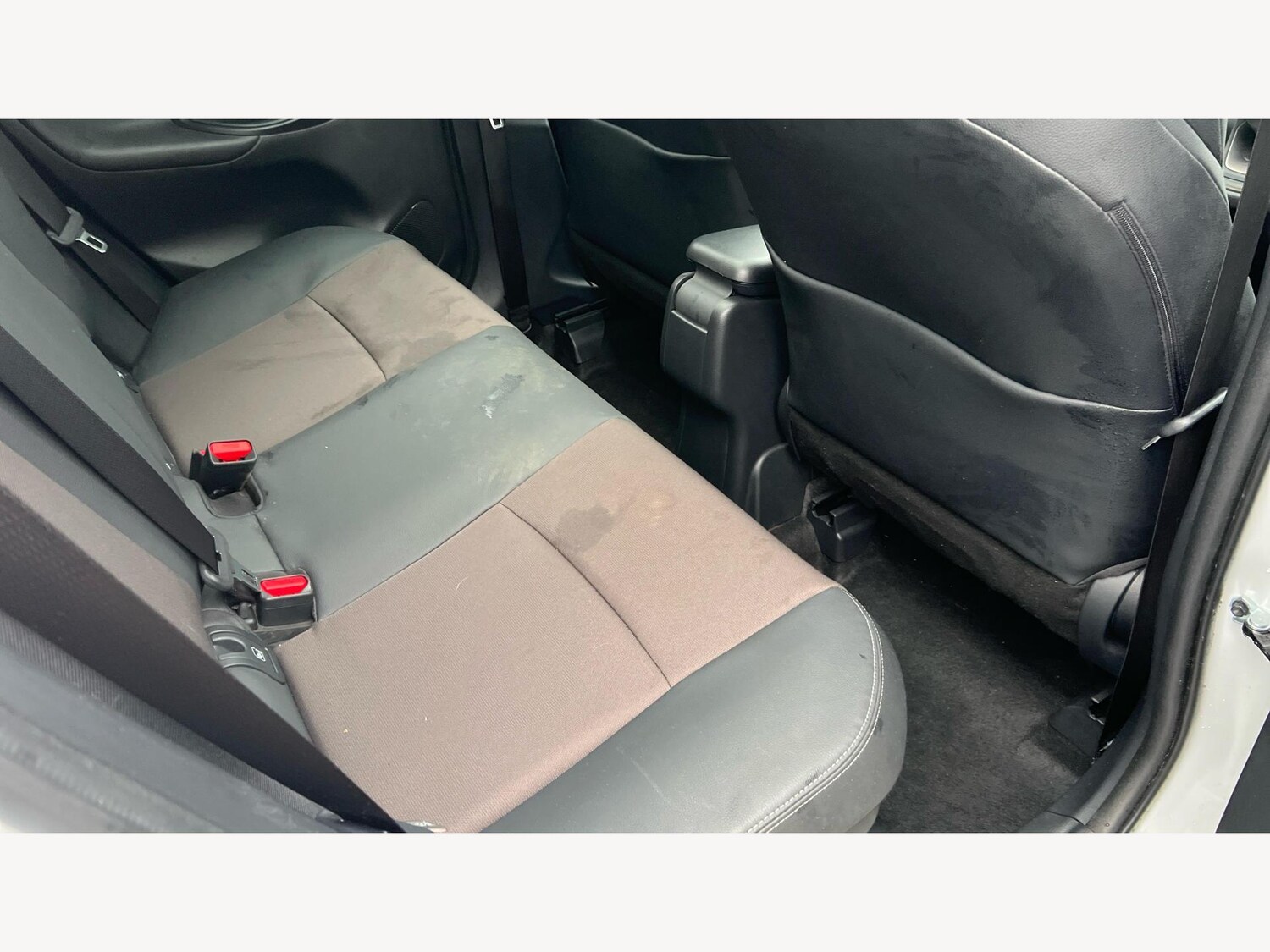 Used Toyota Yaris Cross 2022 for sale - 76613035: Photo 14