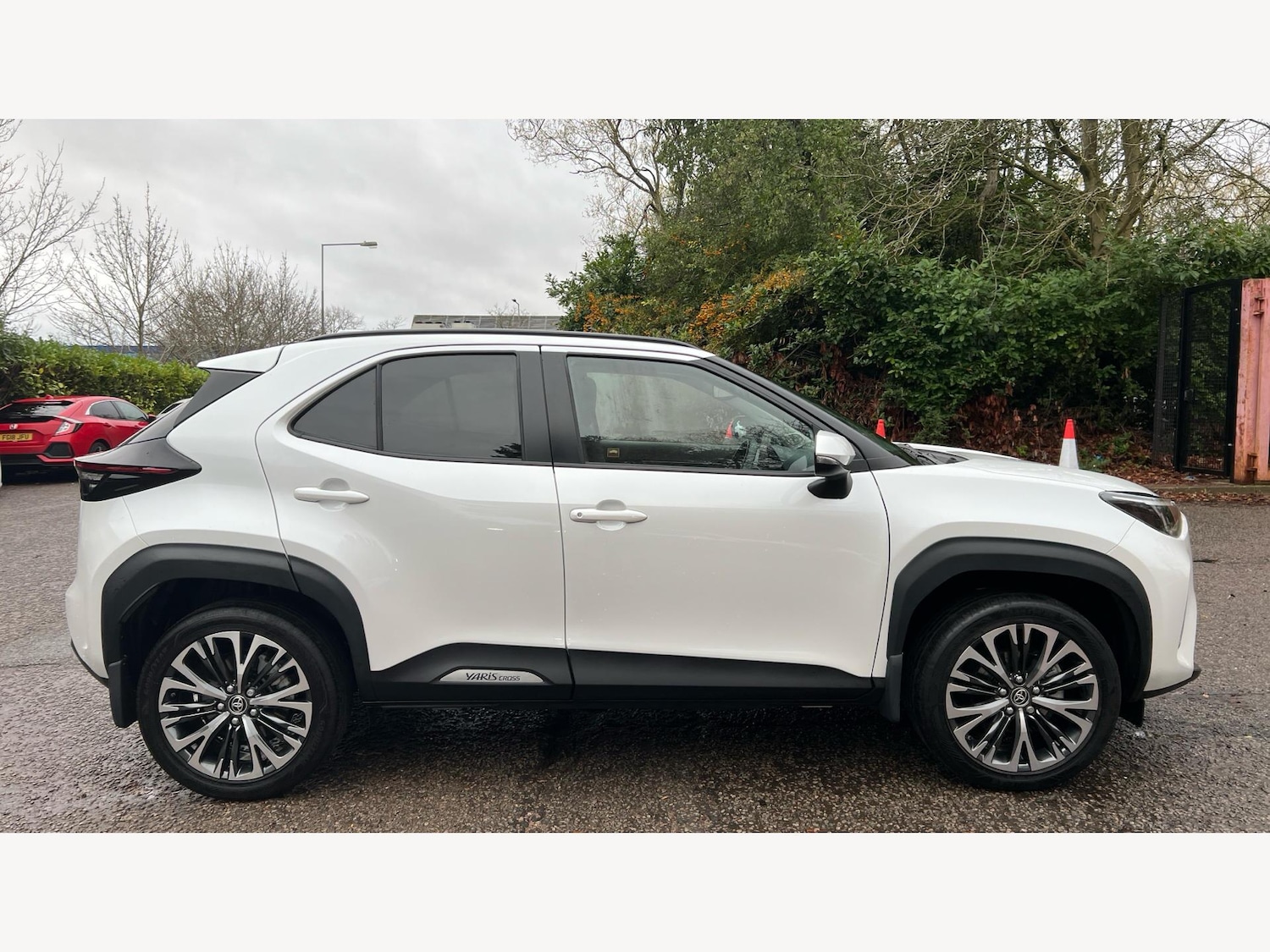 Used Toyota Yaris Cross 2022 for sale - 76613035: Photo 18