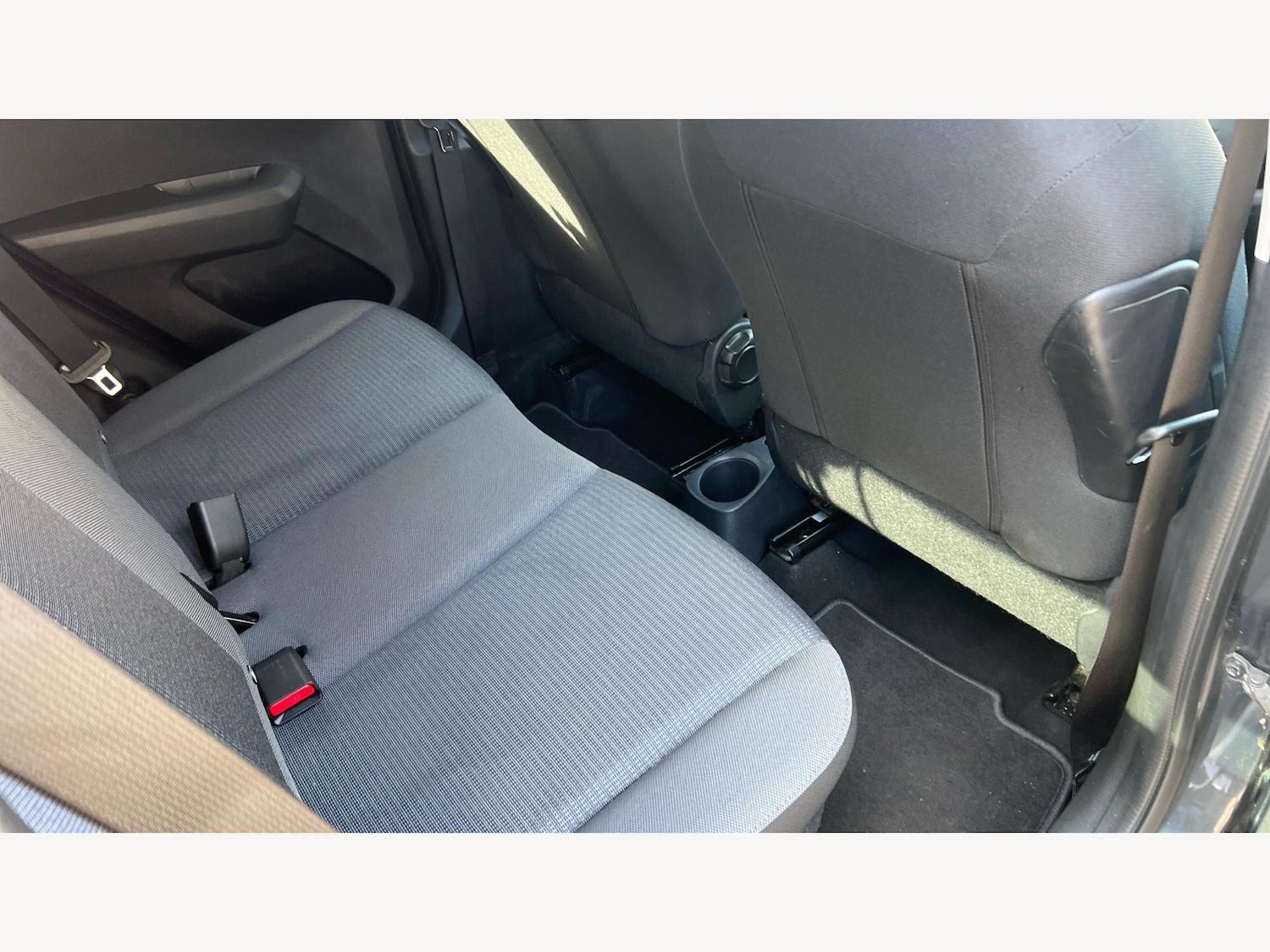 Used Toyota AYGO 2020 for sale - 78100935: Photo 14