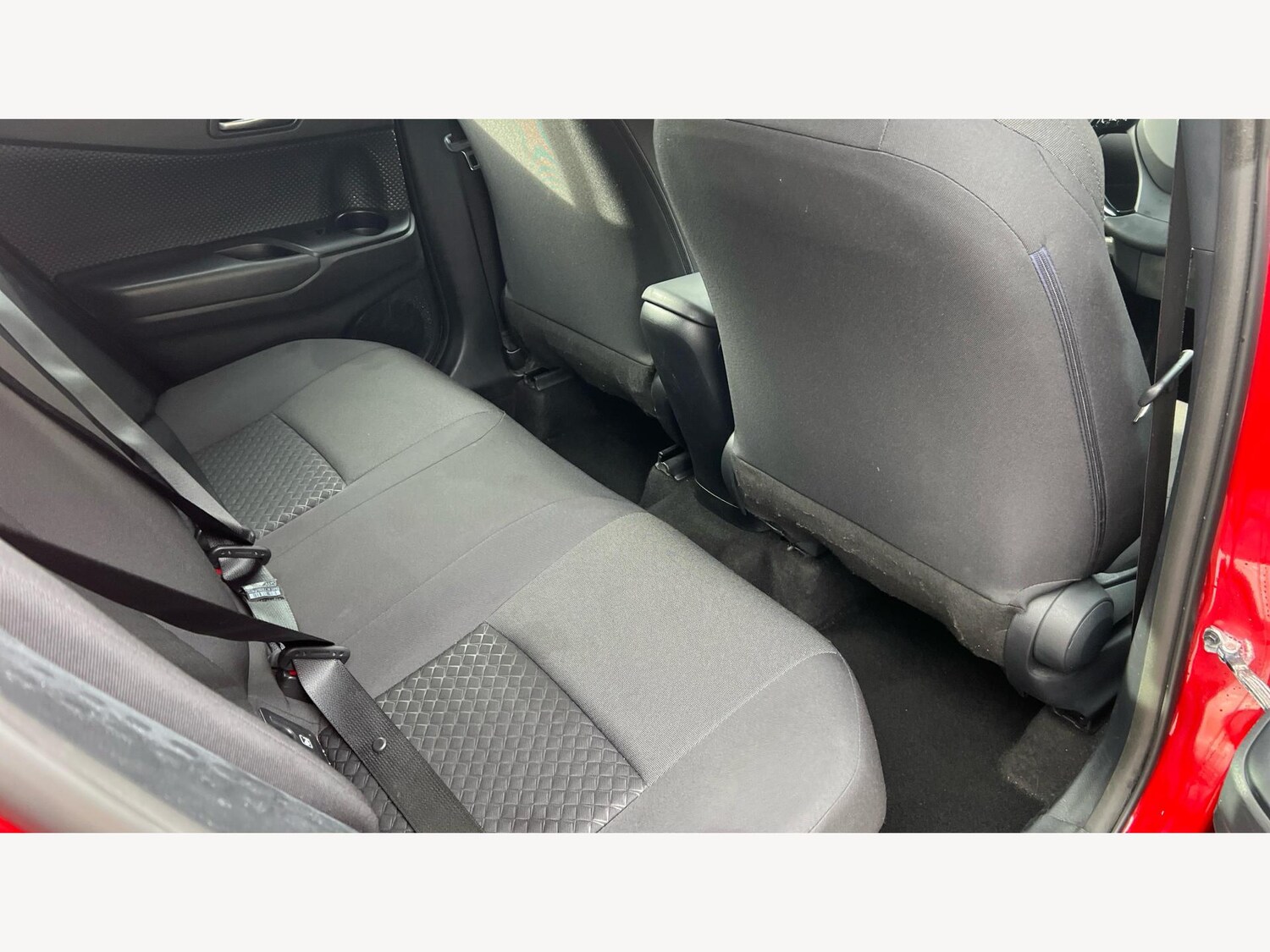 Used Toyota C-HR 2022 for sale - 76457650: Photo 14