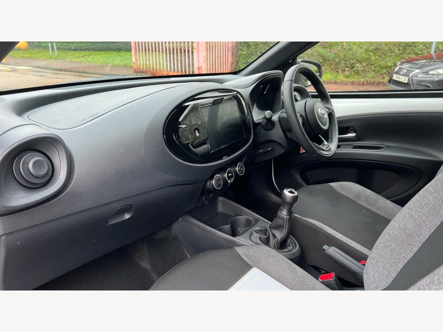 Used Toyota Aygo X 2025 for sale - 78100514: Photo 12
