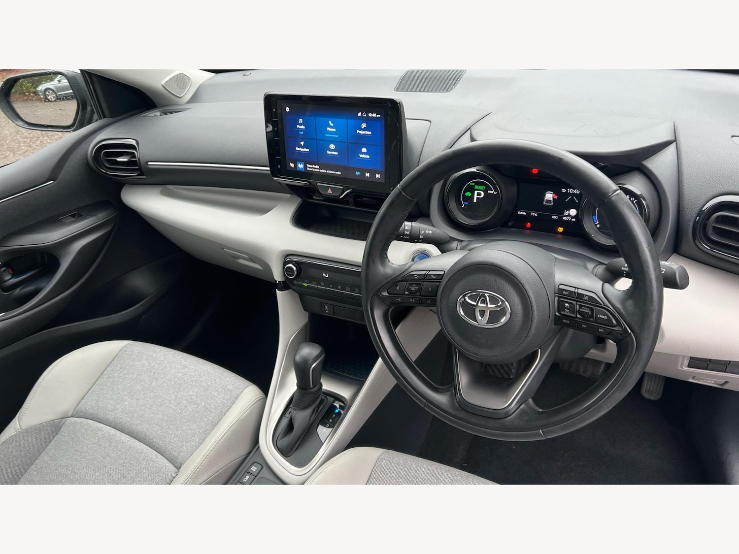 Used Toyota Yaris 2022 for sale - 77524701: Photo 8