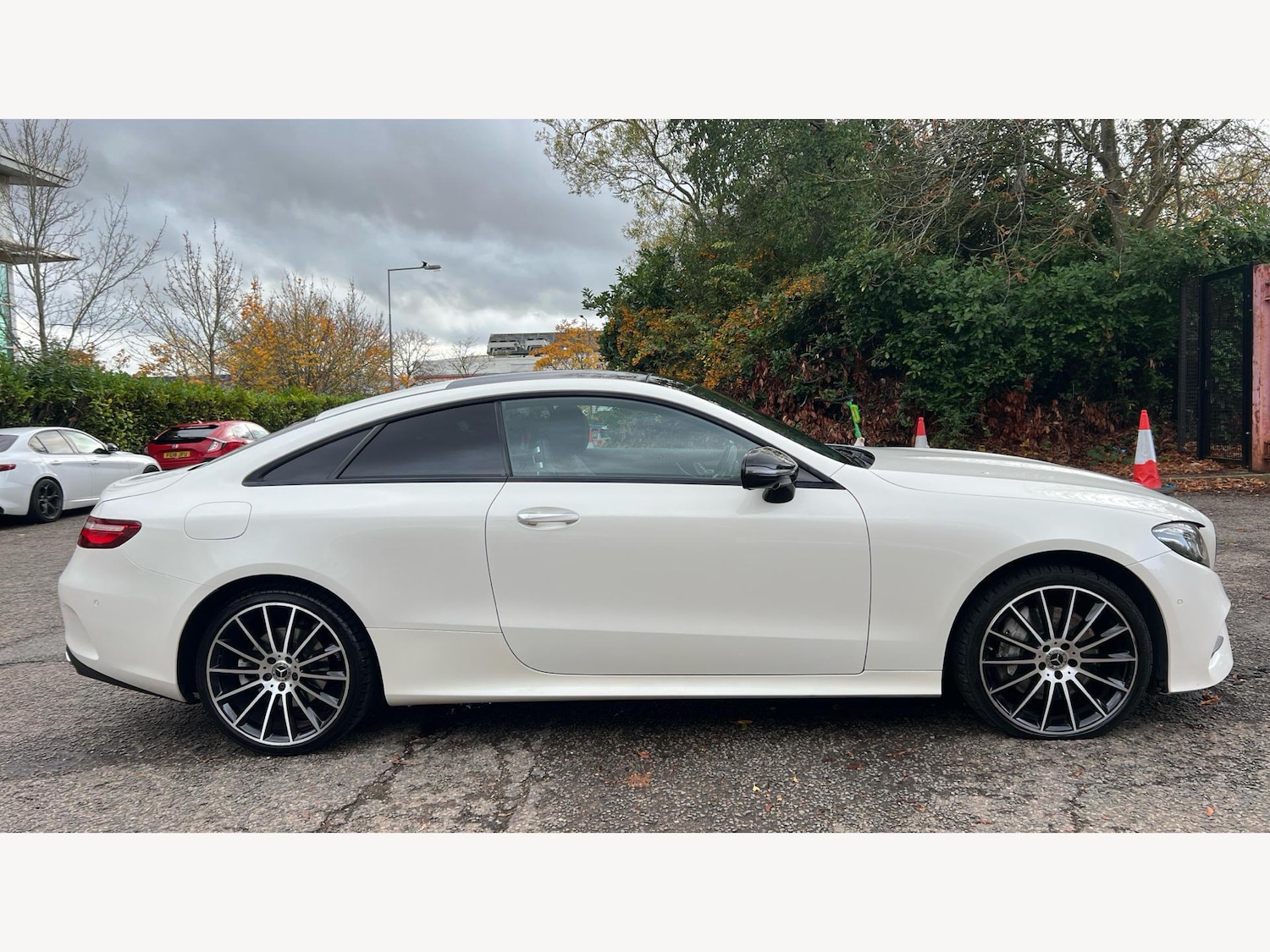 Used Mercedes-Benz E Class 2019 for sale - 76997674: Photo 18