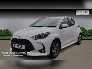Used Toyota Yaris 2024 for sale - 78842324: Photo