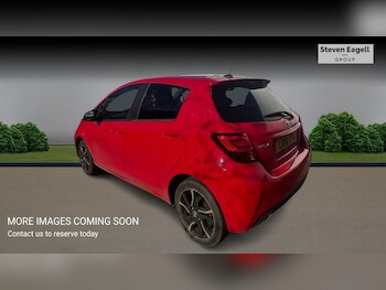 Used Toyota Yaris 2016 for sale - 77977877: Photo