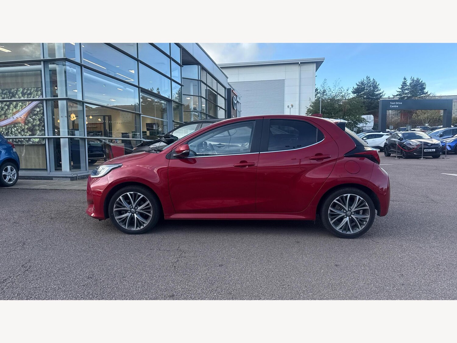 Used Toyota Yaris 2022 for sale - 76992025: Photo 19