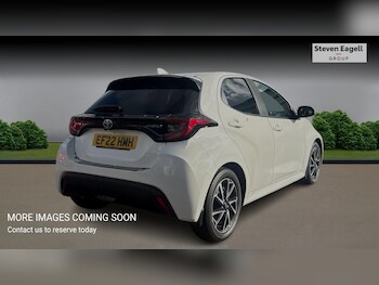 Used Toyota Yaris 2022 for sale - 76538677: Photo