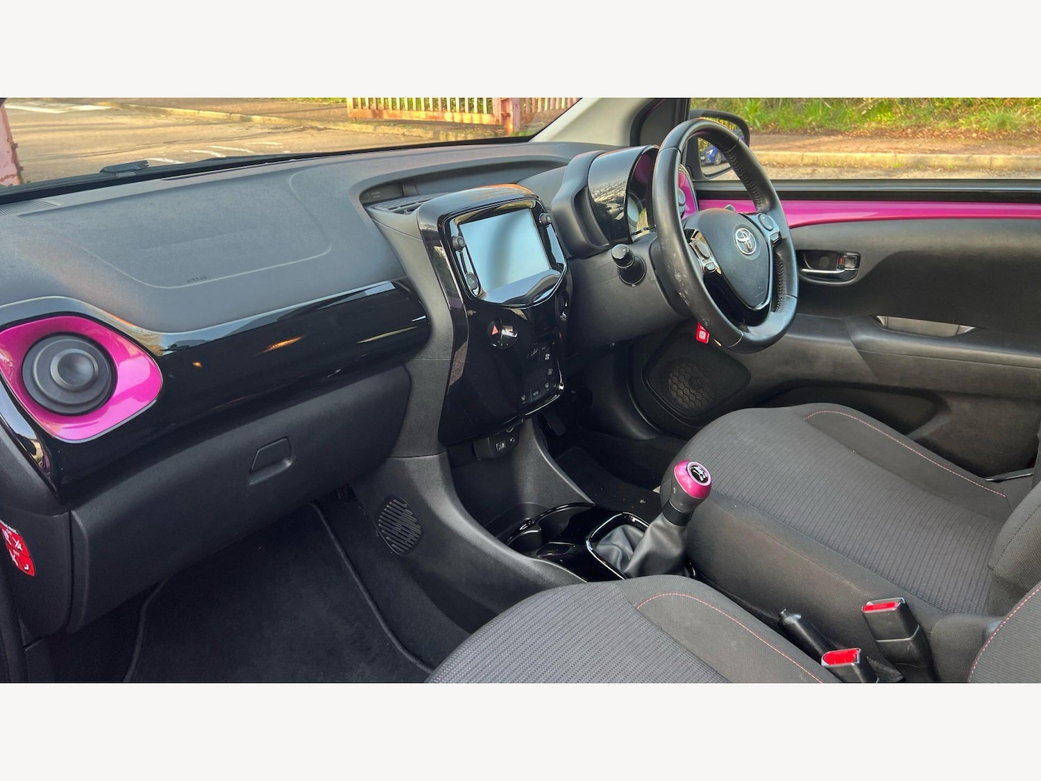 Used Toyota AYGO 2019 for sale - 77854102: Photo 12