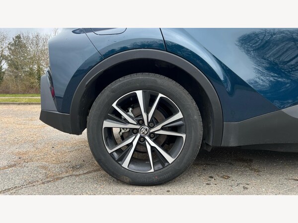 Used Toyota C-HR 2024 for sale - 74704699: Photo 20