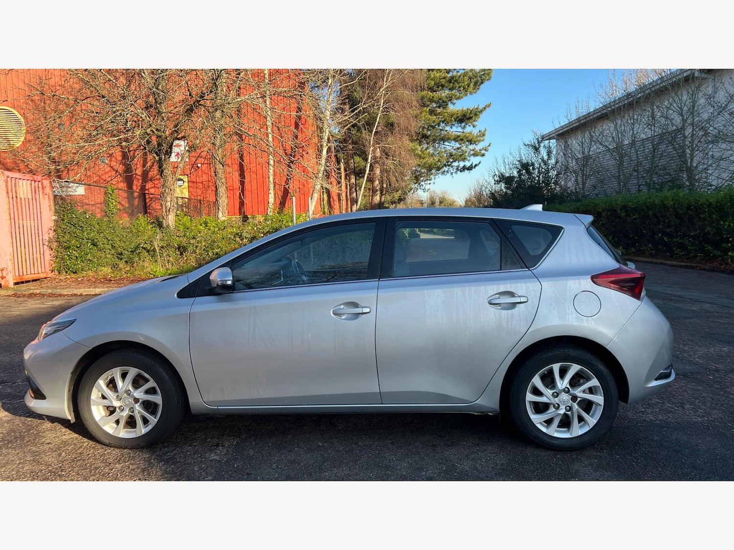 Used Toyota Auris 2017 for sale - 77131342: Photo 19