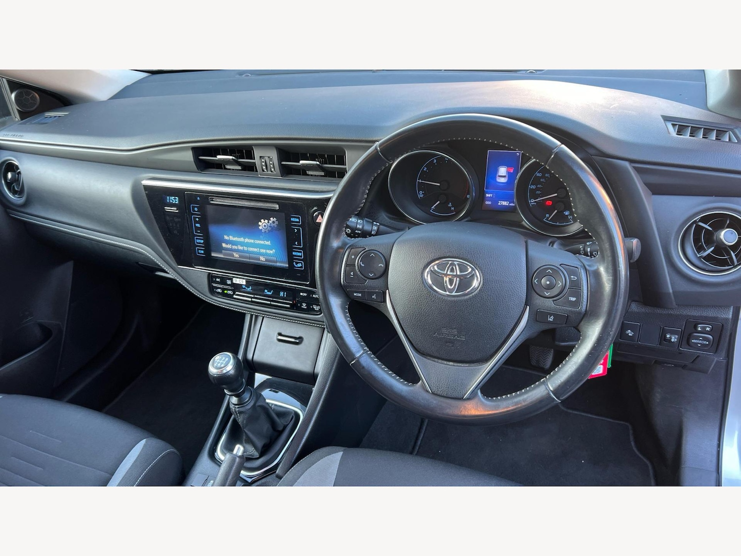 Used Toyota Auris 2017 for sale - 77131342: Photo 8