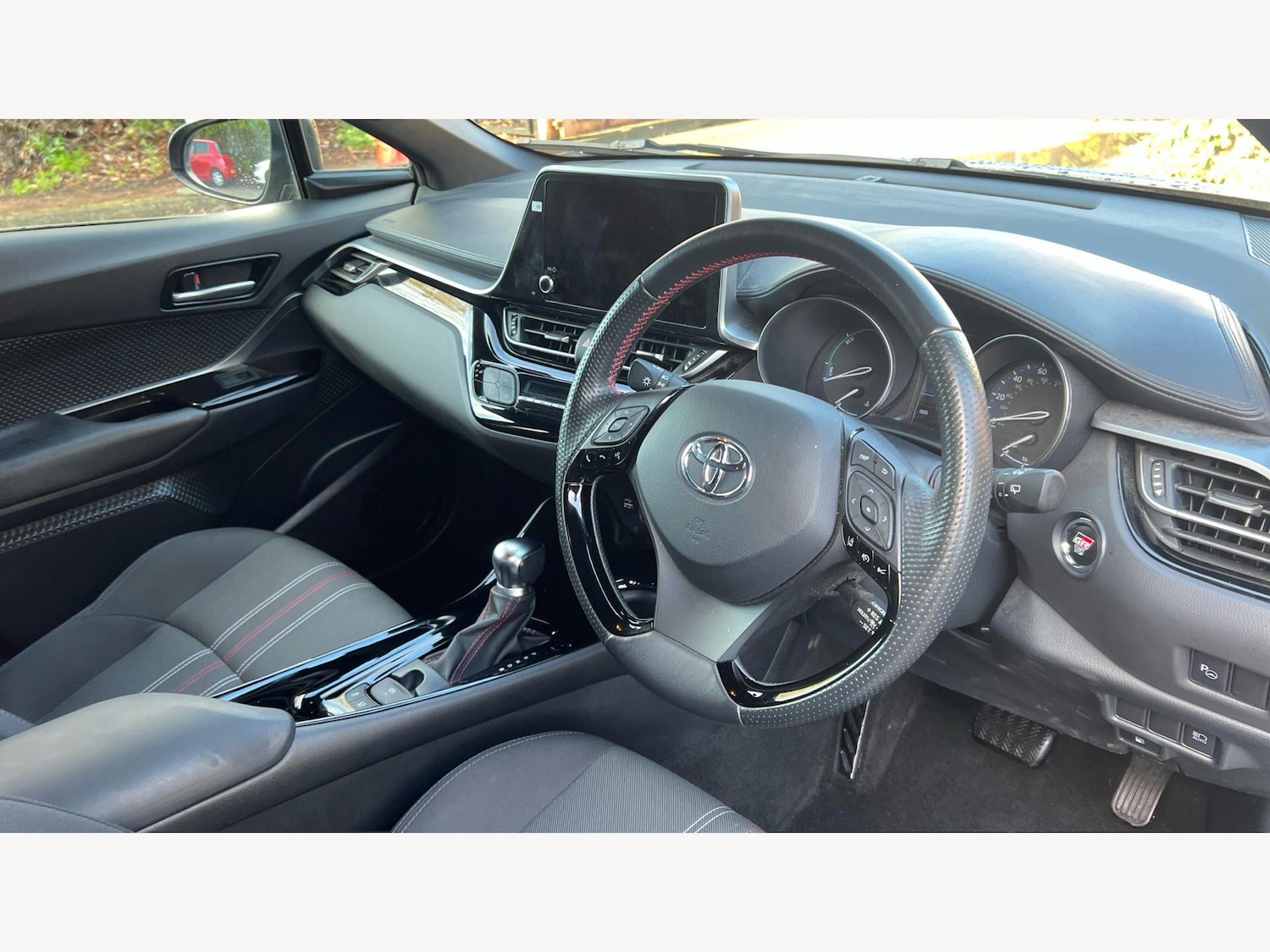 Used Toyota C-HR 2023 for sale - 77683432: Photo 13