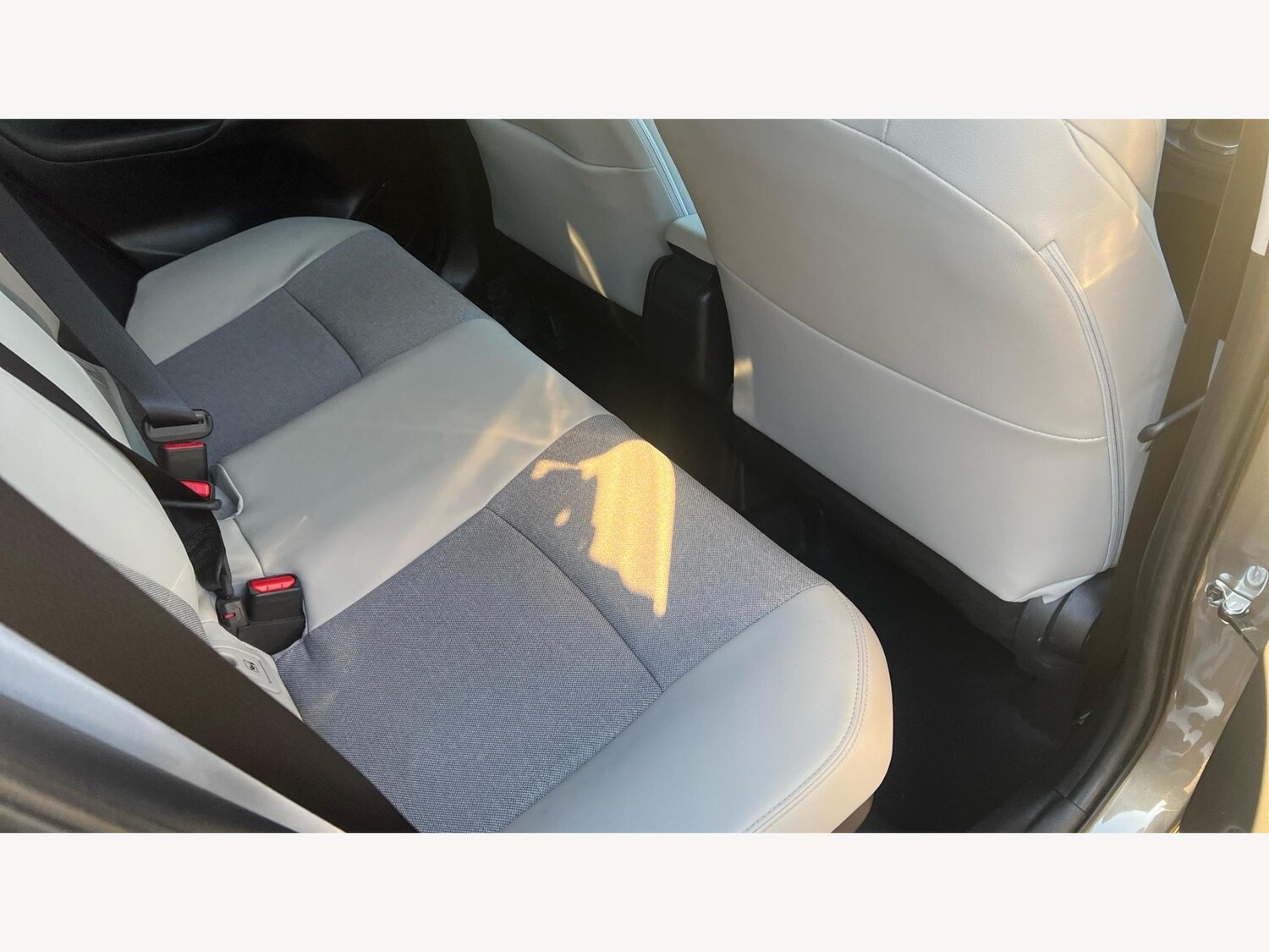 Used Toyota Yaris 2022 for sale - 77120503: Photo 14