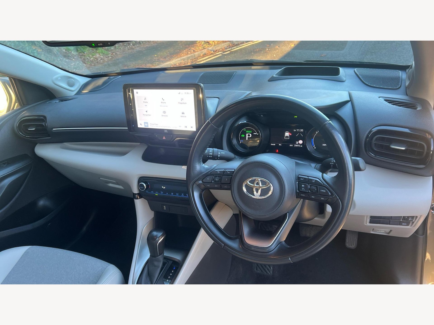 Used Toyota Yaris 2022 for sale - 77120503: Photo 7