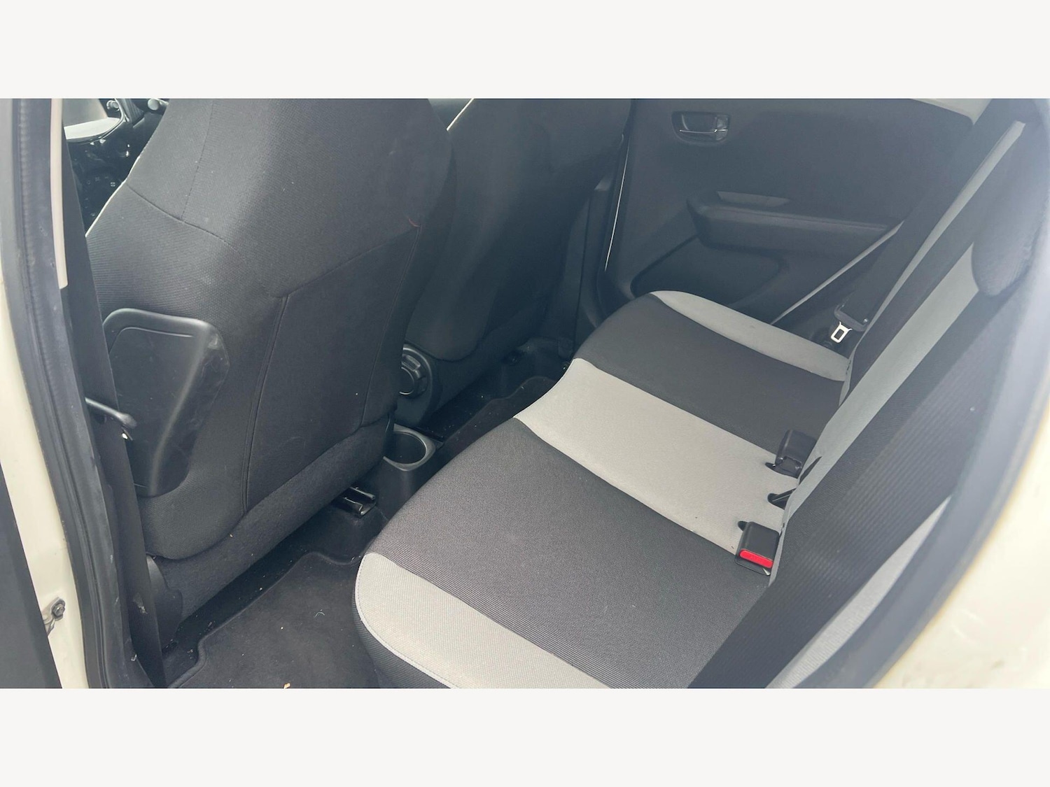 Used Toyota AYGO for sale - 78128132: Photo 17