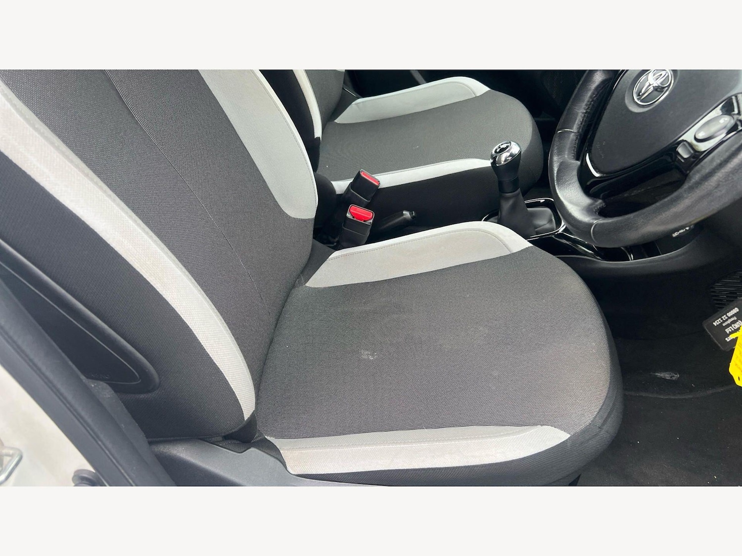 Used Toyota AYGO for sale - 78128132: Photo 19