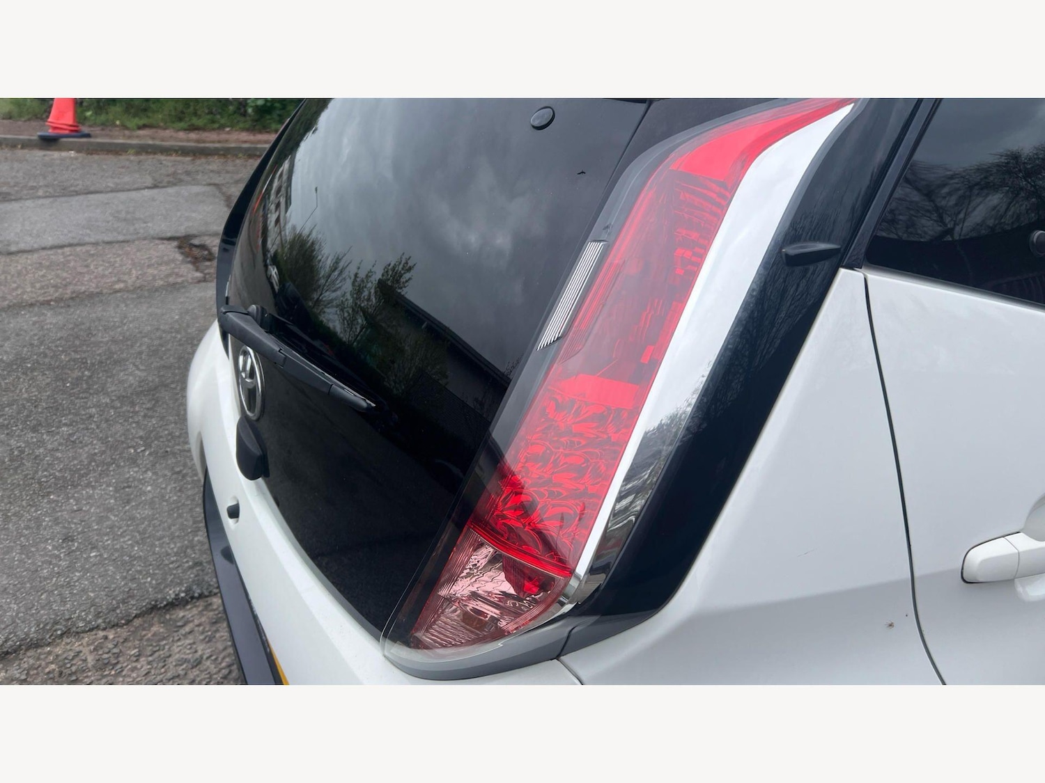 Used Toyota AYGO for sale - 78128132: Photo 23