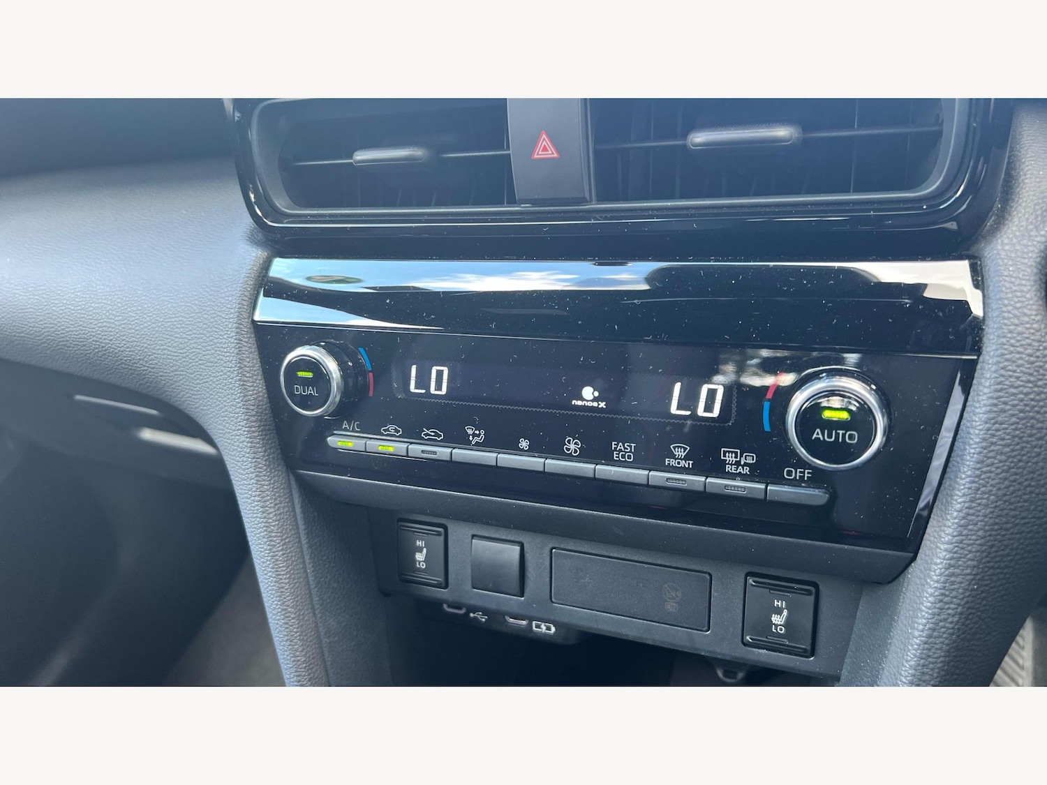 Used Toyota Yaris Cross 2024 for sale - 76085311: Photo 24