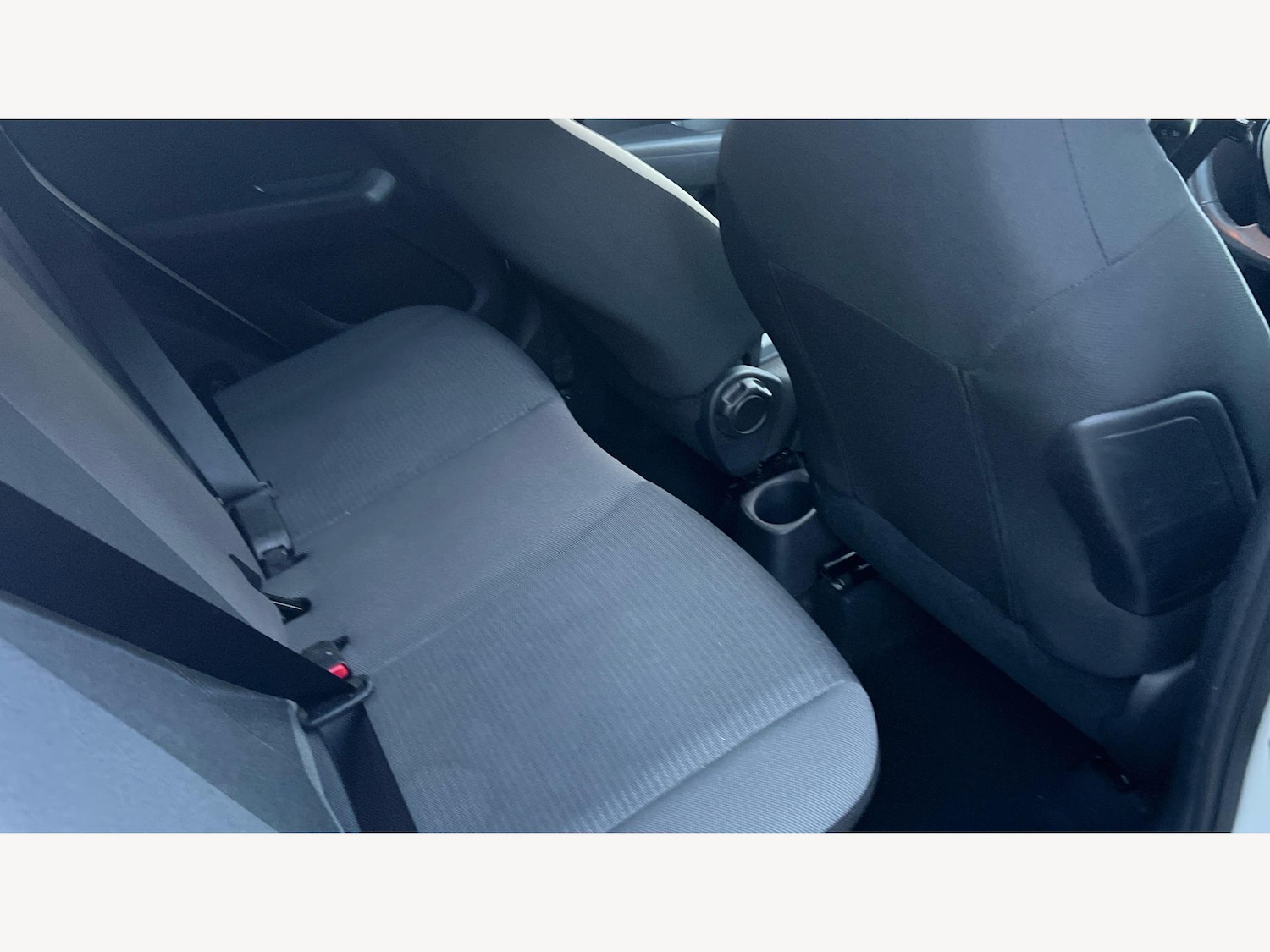 Used Toyota AYGO 2021 for sale - 76424711: Photo 14