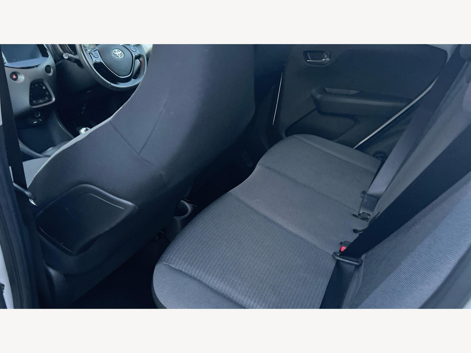 Used Toyota AYGO 2021 for sale - 76424711: Photo 15