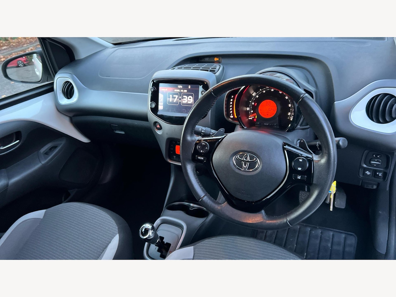 Used Toyota AYGO 2021 for sale - 76424711: Photo 7