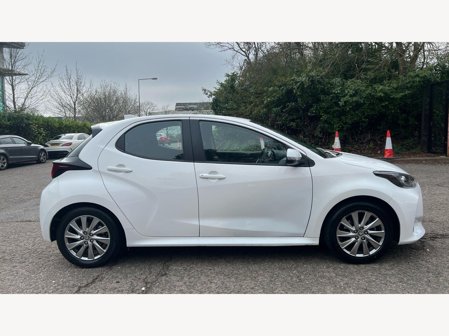 Used Toyota Yaris for sale - 77807718: Photo 18