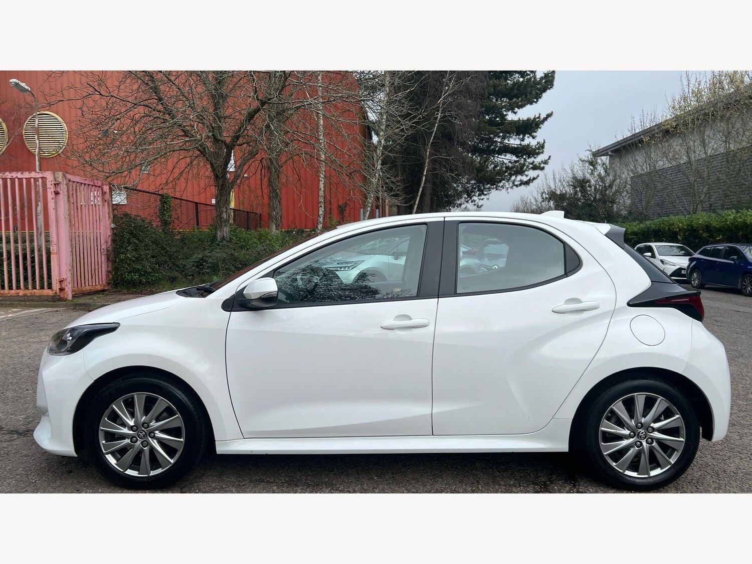 Used Toyota Yaris for sale - 77807718: Photo 19