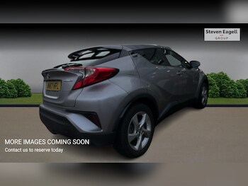 Used Toyota C-HR 2017 for sale - 77291556: Photo