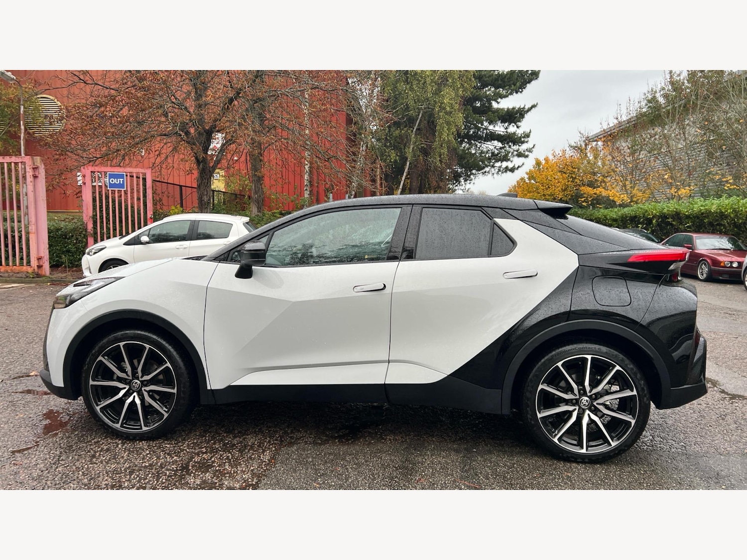 Used Toyota C-HR 2025 for sale - 76498946: Photo 19