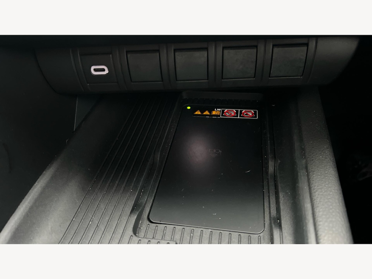 Used Toyota C-HR 2025 for sale - 76498946: Photo 23