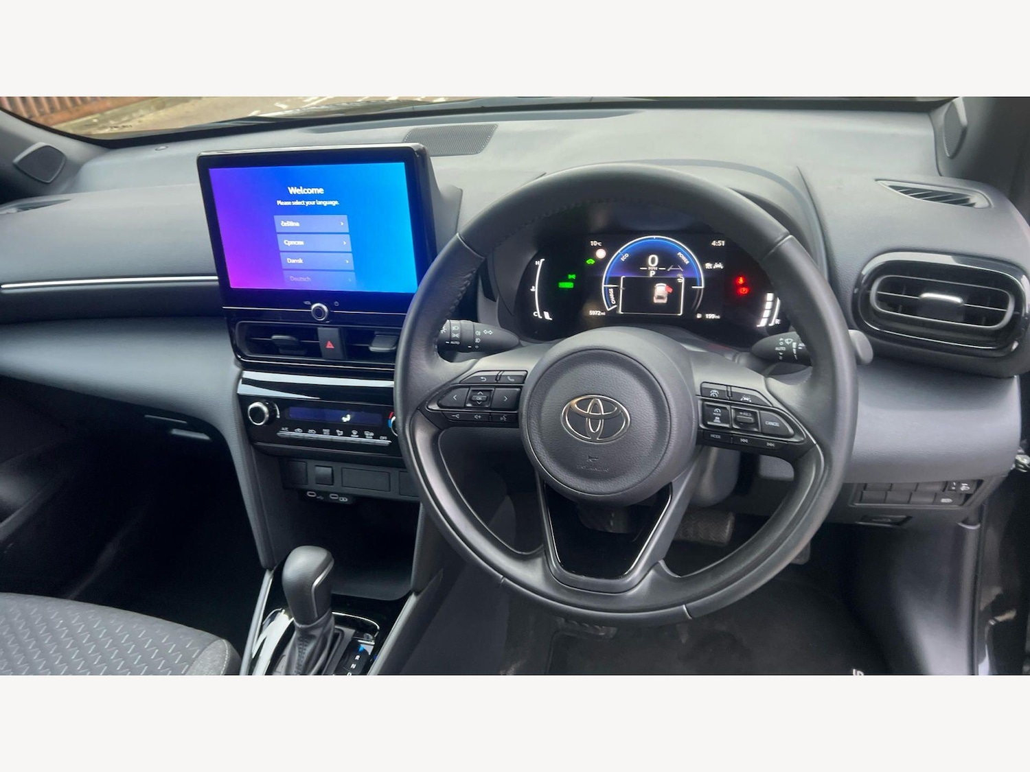 Used Toyota Yaris Cross 2025 for sale - 78100407: Photo 8