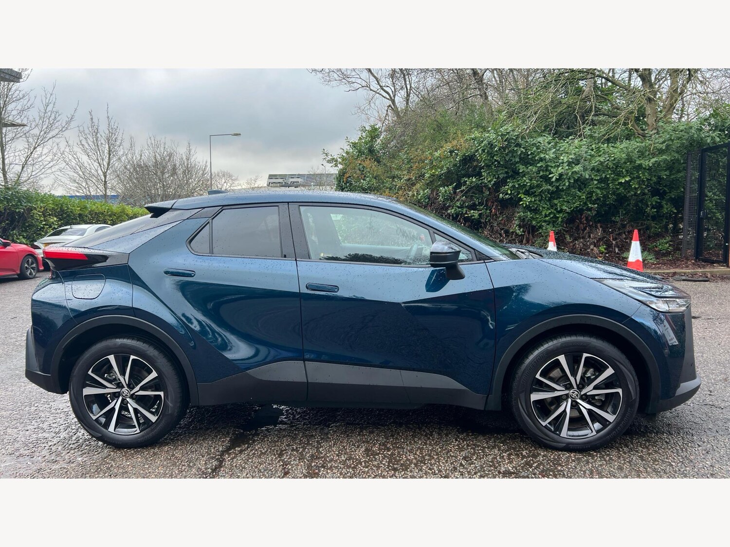 Used Toyota C-HR 2024 for sale - 77305761: Photo 18