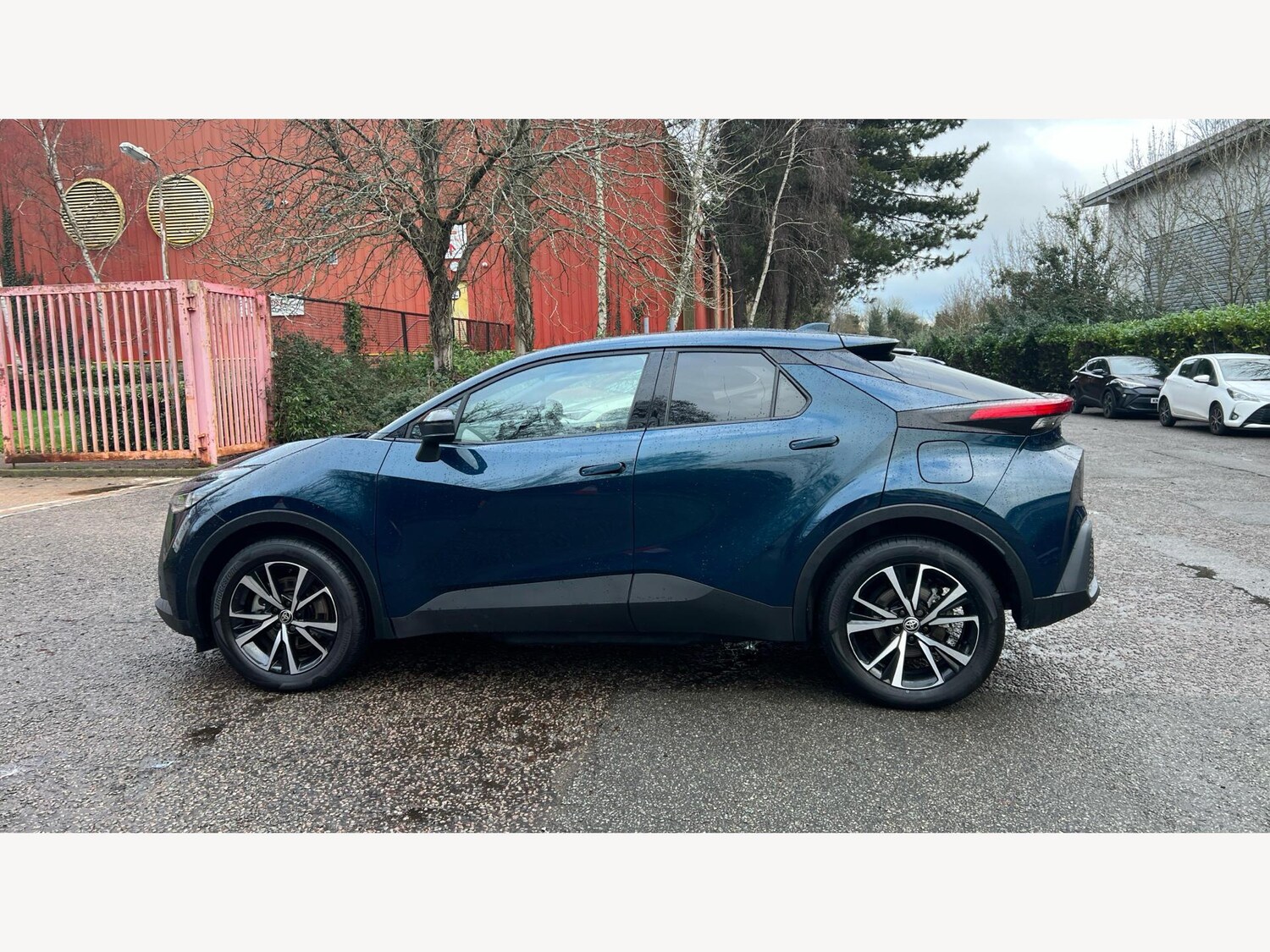 Used Toyota C-HR 2024 for sale - 77305761: Photo 19