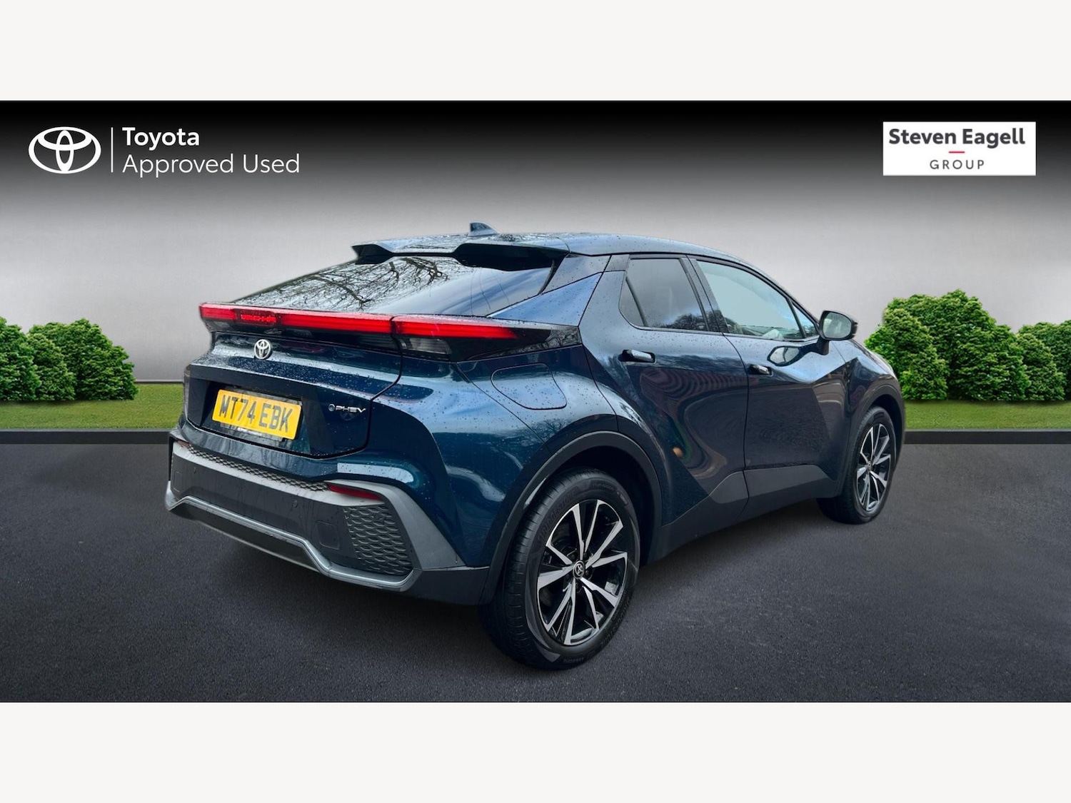 Used Toyota C-HR 2024 for sale - 77305761: Photo 2