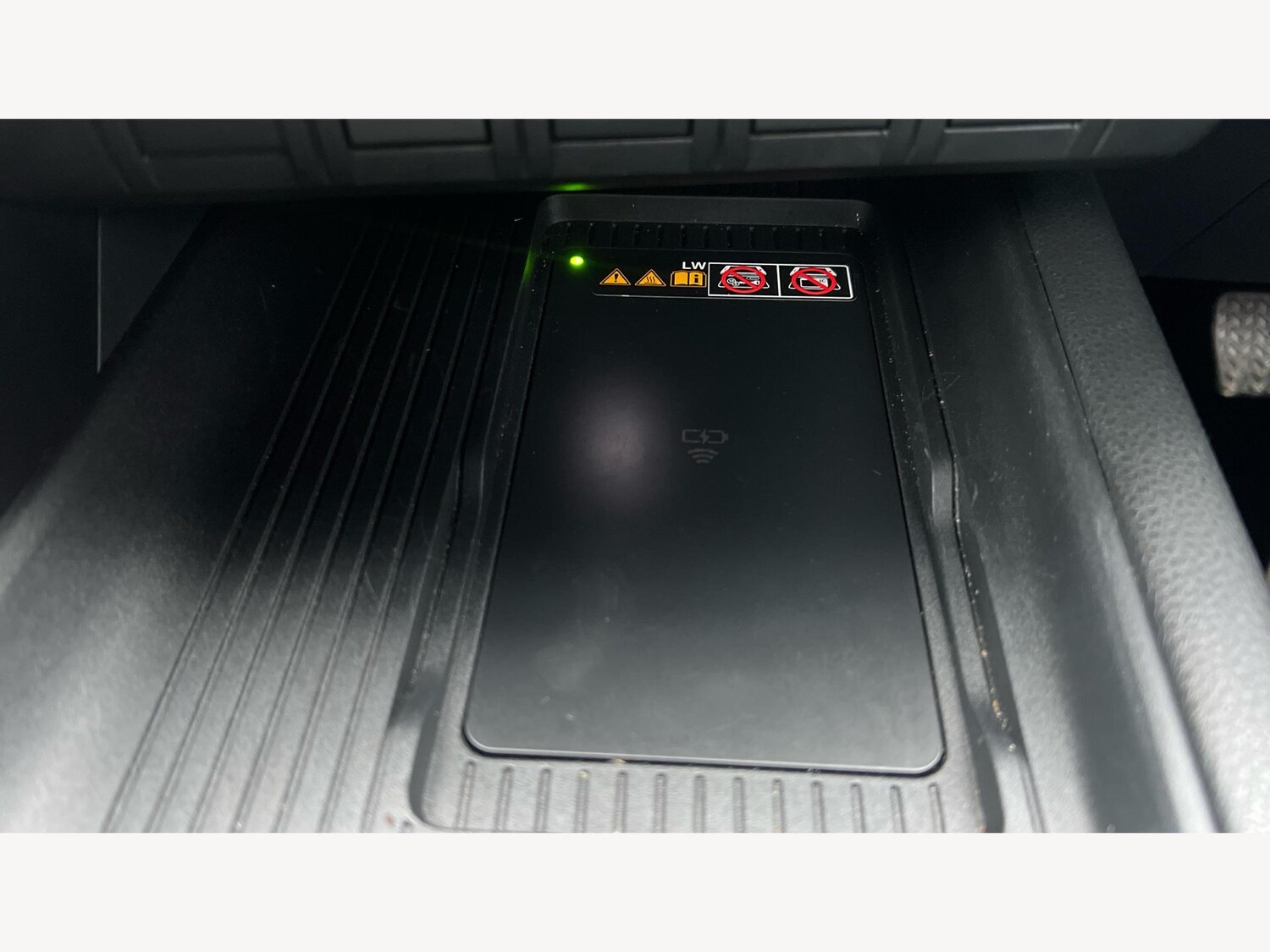 Used Toyota C-HR 2024 for sale - 77305761: Photo 24