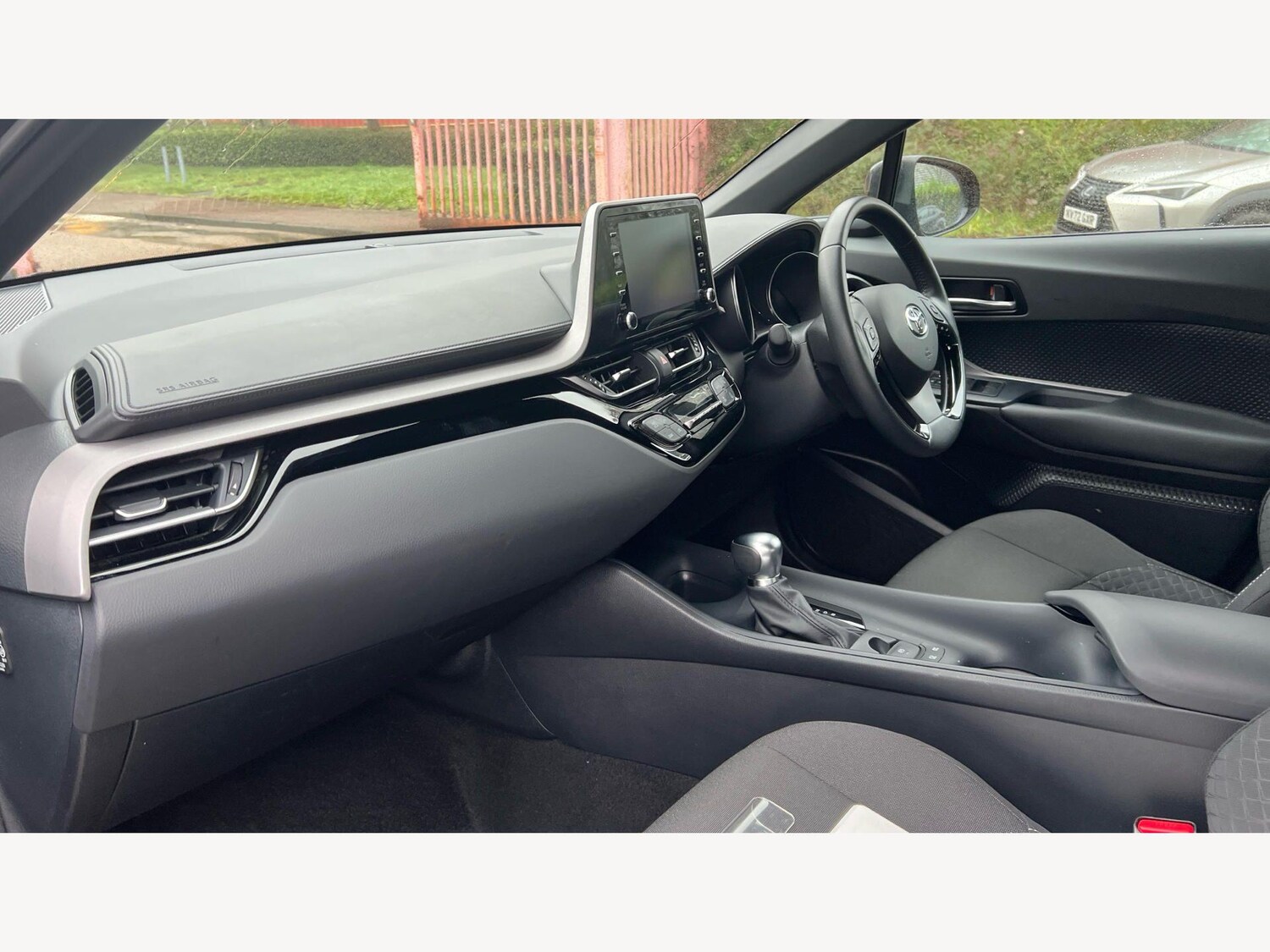 Used Toyota C-HR for sale - 77625989: Photo 12